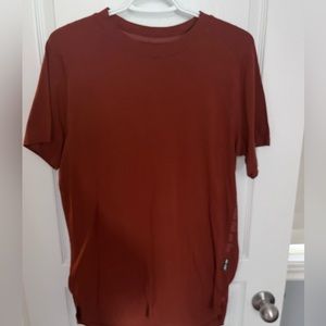 ASRV brick (orange) fitted tee, size M
